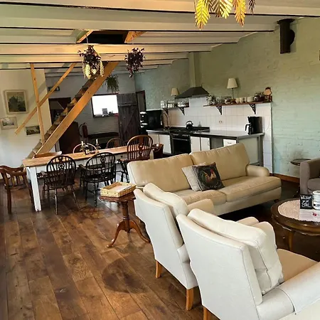 Bonte Haan - Natuurhuisje De Stal * Berg en Terblijt