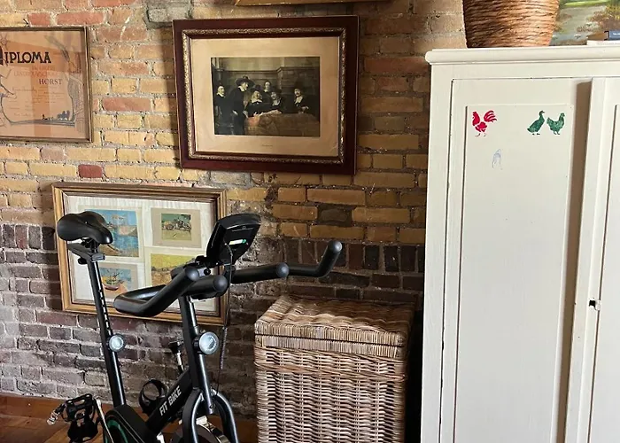 Bonte Haan - Natuurhuisje De Stal Feriehus Berg en Terblijt